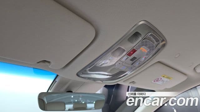 Genesis G90 2022 — ფოტო 18/20