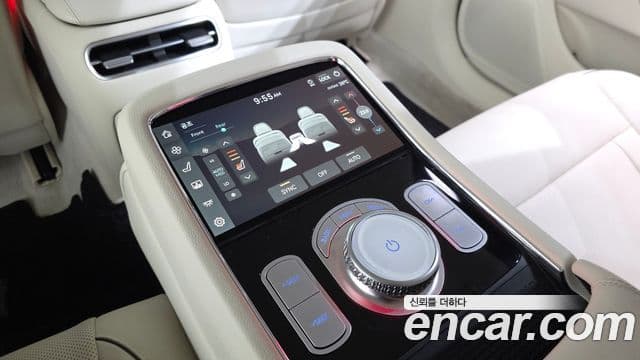 Genesis G90 2022 — ფოტო 19/20