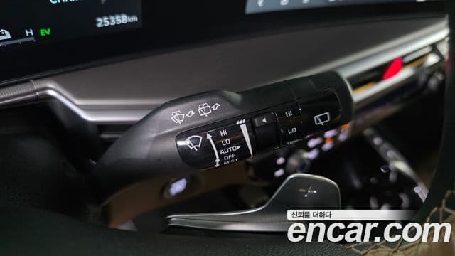 Kia Sorento 2024 — Şəkil 18/33