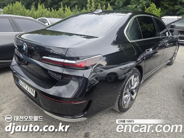 BMW 7 Series 2023 — Şəkil 5/20