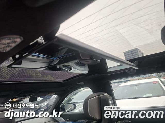 BMW 7 Series 2023 — Şəkil 14/20