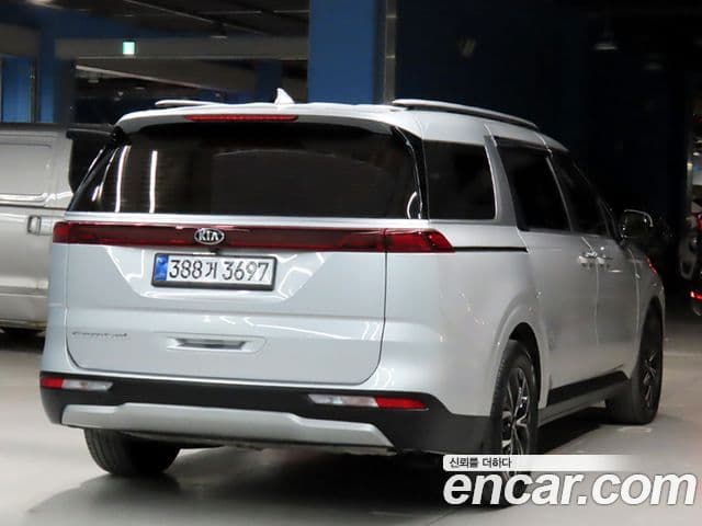 Kia Carnival 2021 — Фото 3/20