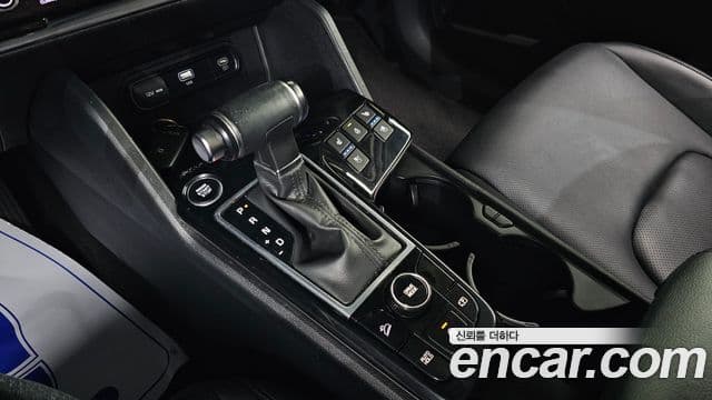 Kia Sportage 2022 — ფოტო 9/20