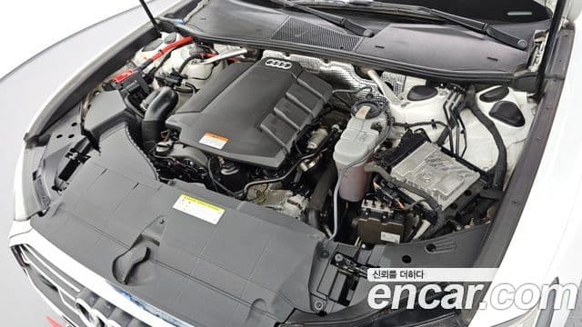 Audi A6 2019 — ფოტო 6/20