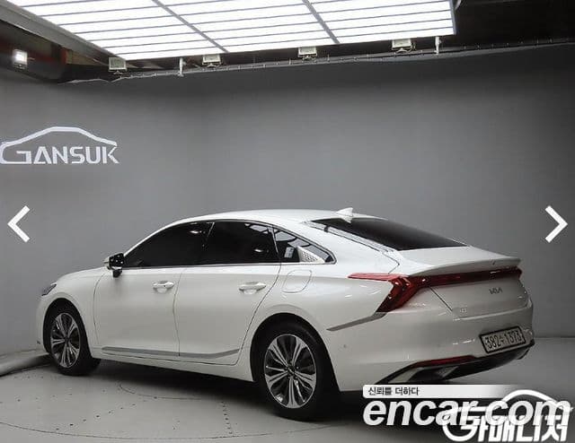 Kia K8 2021 — ფოტო 2/20