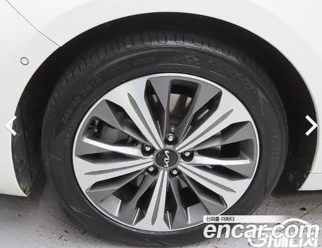 Kia K8 2021 — ფოტო 4/20
