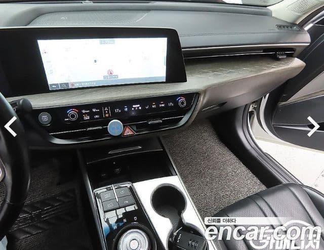 Kia K8 2021 — ფოტო 12/20