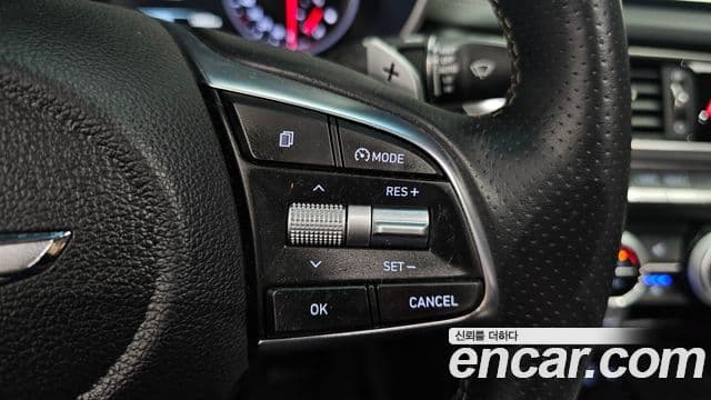 Genesis G70 2018 — Photo 10/32