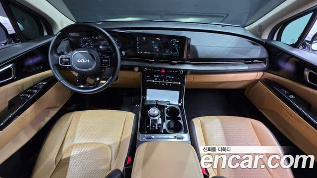 Kia Carnival 2023 — Şəkil 7/20