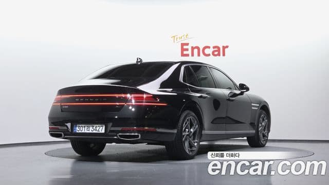 Genesis G90 2022 — Şəkil 2/20