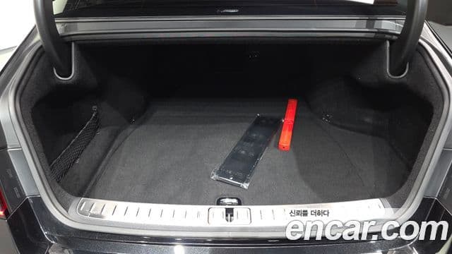 Genesis G90 2022 — Şəkil 20/20