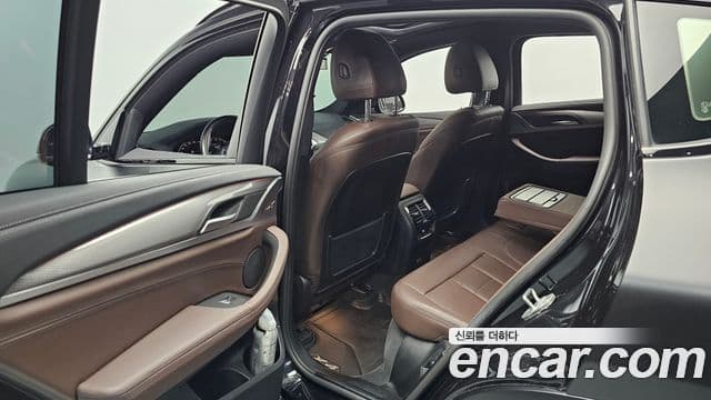 BMW X4 2021 — ფოტო 12/20