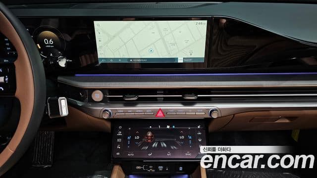 Hyundai Grandeur Hybrid 2025 — Photo 30/36