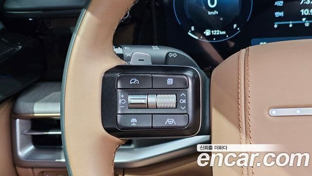 Hyundai Grandeur Hybrid 2025 — Photo 17/36