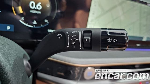 Hyundai Grandeur Hybrid 2025 — Photo 20/36