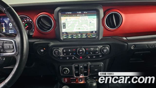 Jeep Wrangler 2019 — Şəkil 12/20