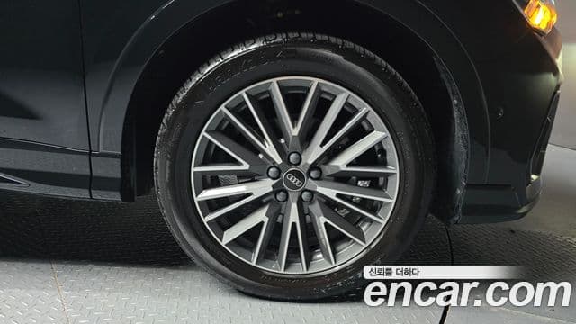 Audi Q3 2025 — Şəkil 13/32