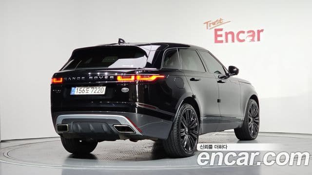 Land Rover Range Rover Velar 2018 — Фото 1/20