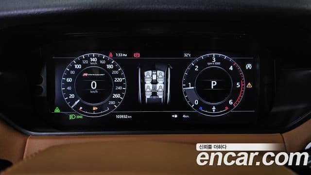 Land Rover Range Rover Velar 2018 — Фото 6/20