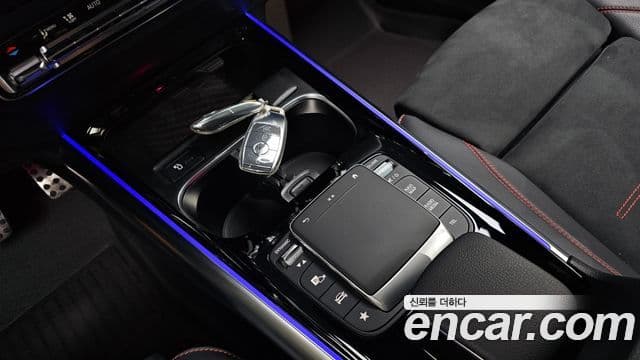 Mercedes-Benz EQA 2024 — ფოტო 18/37