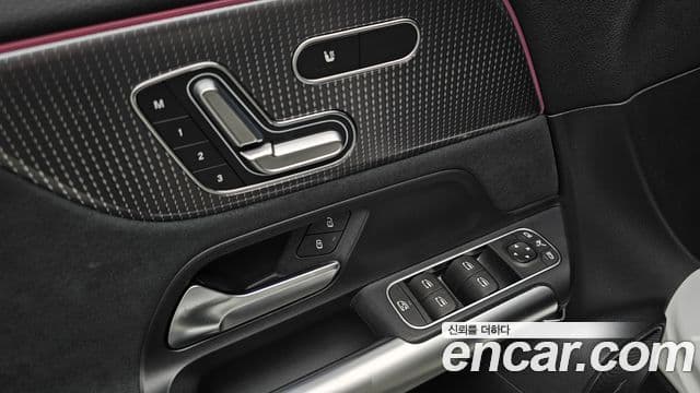Mercedes-Benz EQA 2024 — ფოტო 7/37