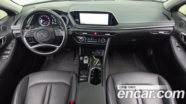Hyundai Sonata 2022 — ფოტო 10/20
