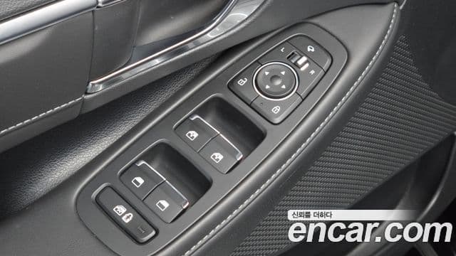 Hyundai Sonata 2022 — ფოტო 18/20