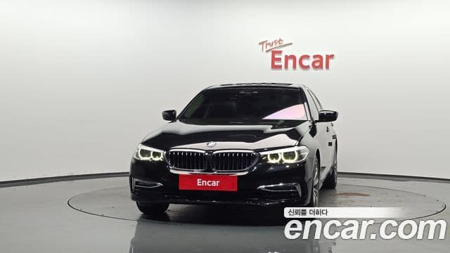 BMW 5 Series 2019 — ფოტო 3/20