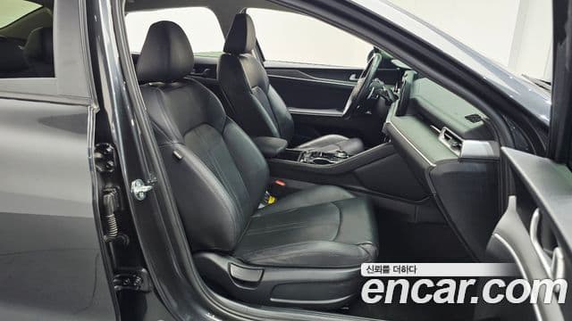 Kia K5 2022 — ფოტო 11/20