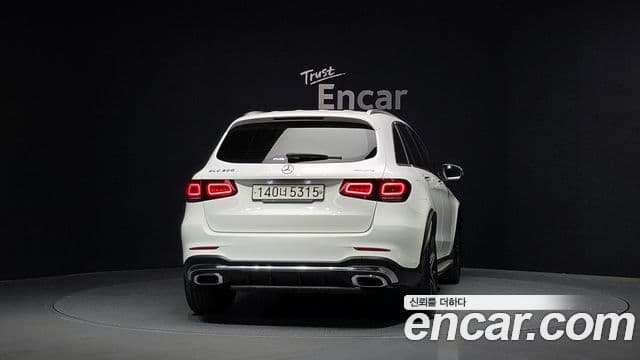 Mercedes-Benz GLC-Class 2020 — Şəkil 4/20