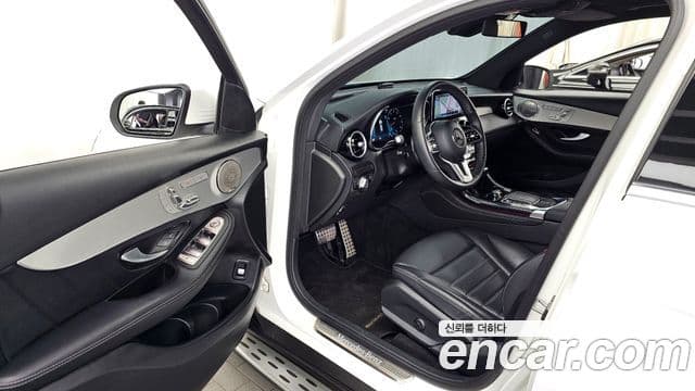 Mercedes-Benz GLC-Class 2020 — Şəkil 10/20
