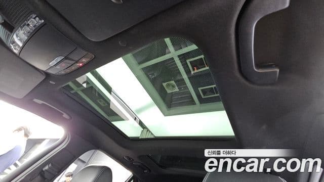 Mercedes-Benz GLC-Class 2020 — Şəkil 18/20