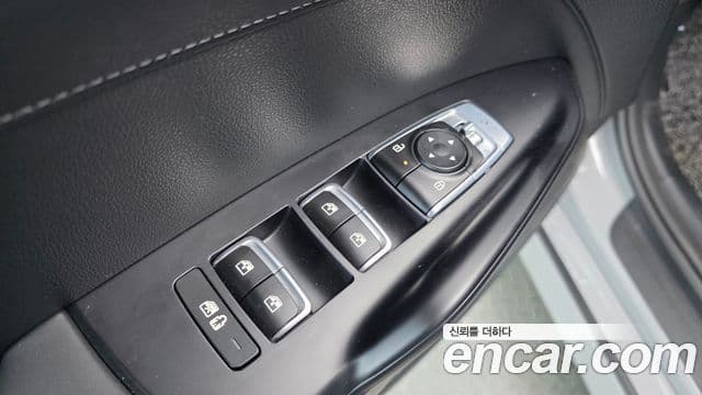 Kia K5 2025 — Фото 12/20
