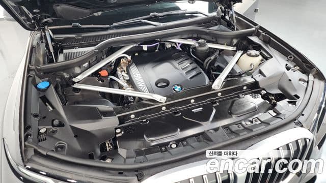BMW X7 2025 — Photo 25/36
