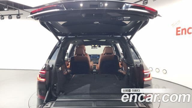BMW X7 2025 — Photo 12/36