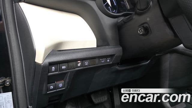 Toyota Sienna 2021 — Şəkil 16/20
