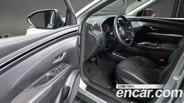 Hyundai The New Tucson 2021 — Фото 8/20