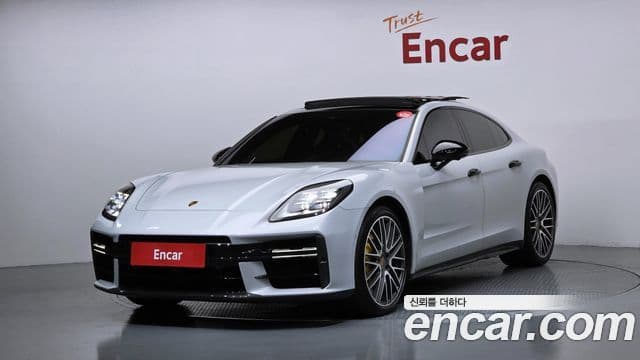 Porsche Panamera 2025 — ფოტო 10/20