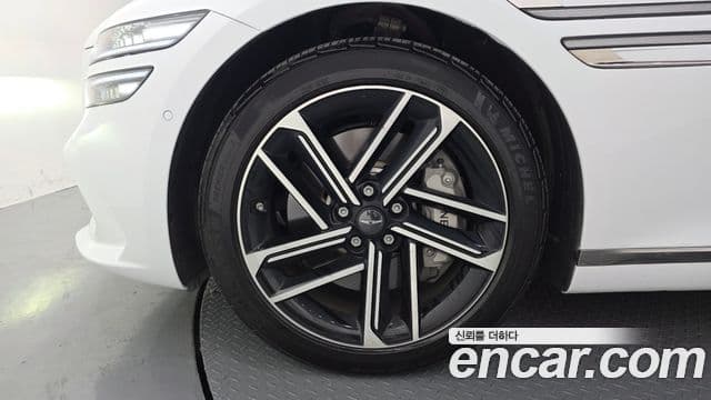 Genesis Electrified G80 2024 — ფოტო 4/20