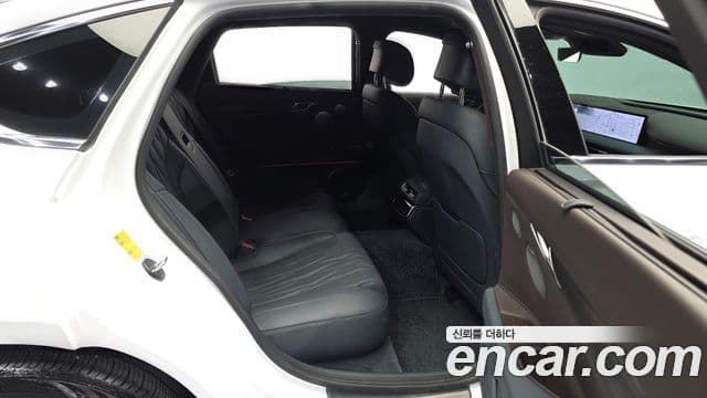 Genesis Electrified G80 2024 — ფოტო 11/20
