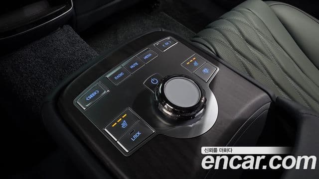 Genesis Electrified G80 2024 — ფოტო 19/20