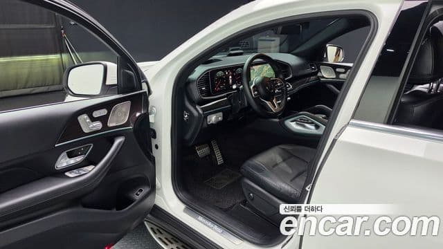 Mercedes-Benz GLE-Class 2021 — Şəkil 10/20
