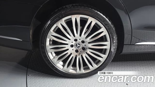 Mercedes-Benz S-Class 2019 — ფოტო 4/20