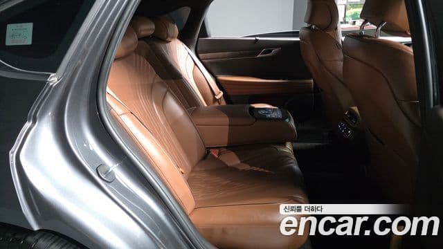 Genesis Electrified G80 2020 — фото 11 из 20