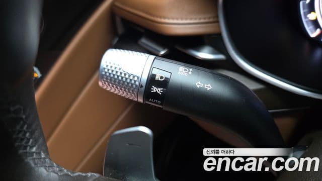 Genesis Electrified G80 2020 — фото 19 из 20