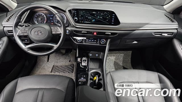 Hyundai Sonata 2021 — ფოტო 7/20