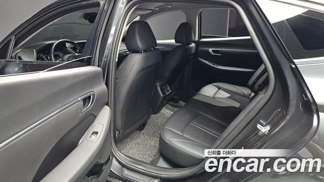 Hyundai Sonata 2021 — ფოტო 12/20