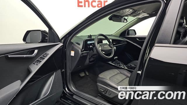 Kia Niro 2022 — Şəkil 10/20