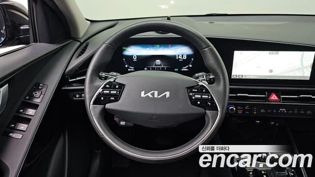 Kia Niro 2022 — Şəkil 13/20