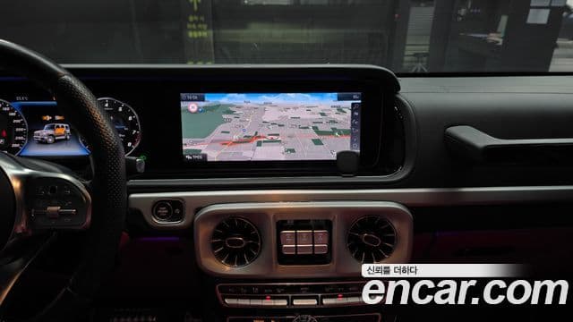 Mercedes-Benz G-Class 2020 — Şəkil 17/20